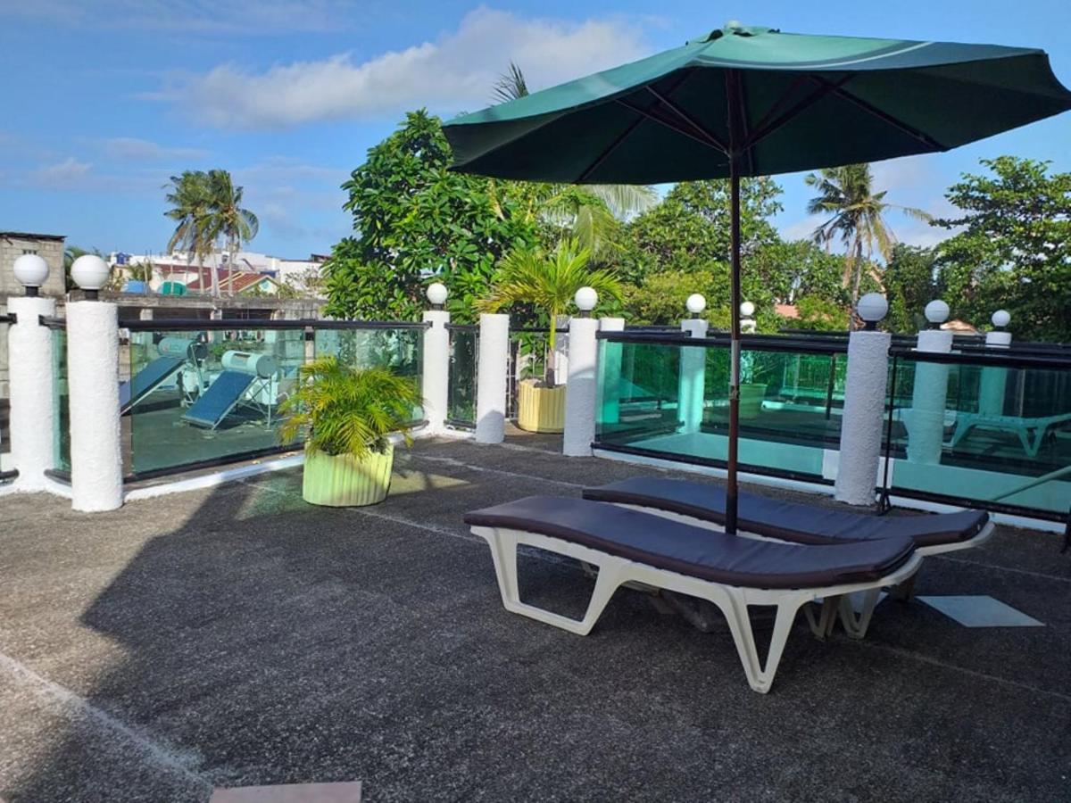 Turtle Inn Resort Manoc-Manoc Exteriér fotografie